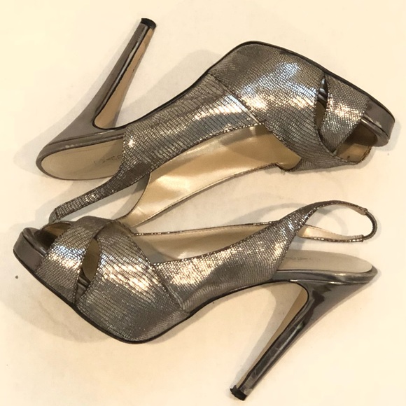 MOVING SALE!! Caparros Silver Snake Platform Sandals - 8B - Picture 2 of 4